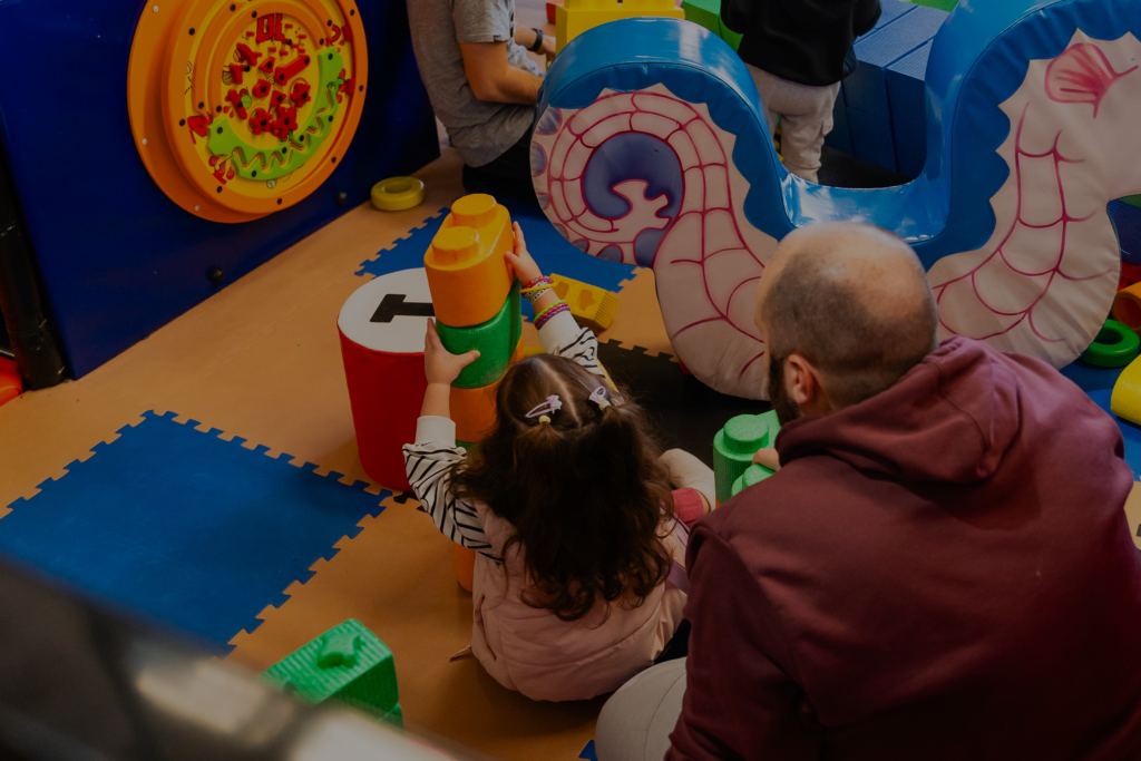 Tiny Tails - Indoor Adventure Playground and Cafe - Climb N' Play Maidstone, Australia