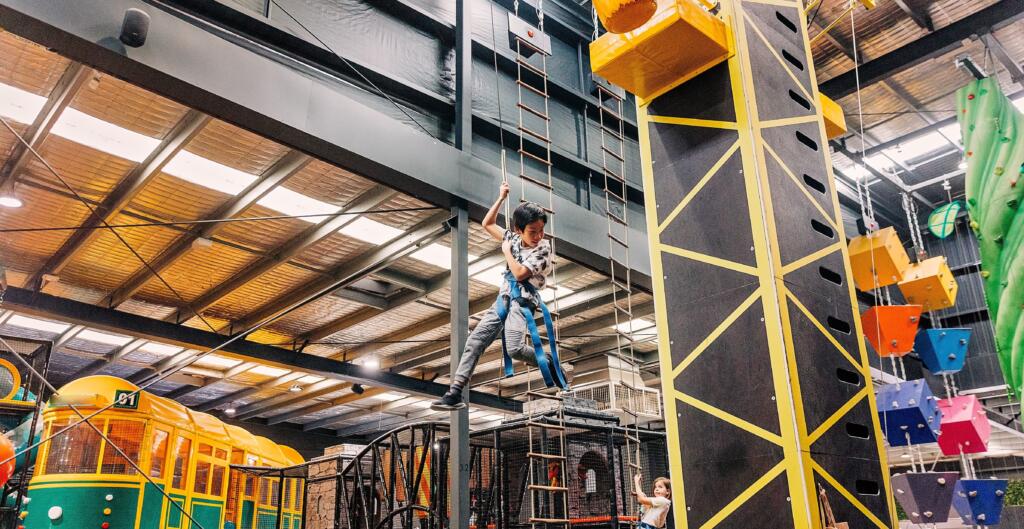 Indoor Adventure Playground and Cafe - Climb N' Play Maidstone, Australia